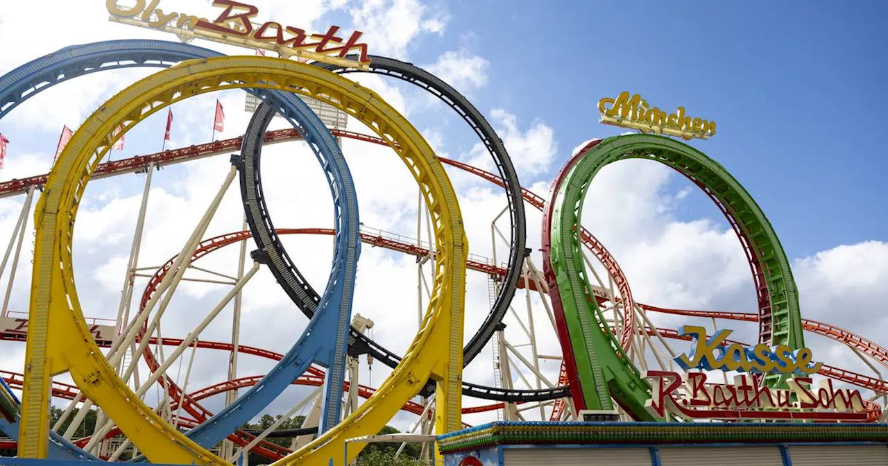 Tödlicher Unfall vor Wiesn in München: Achterbahn-Aufbau geht weiter