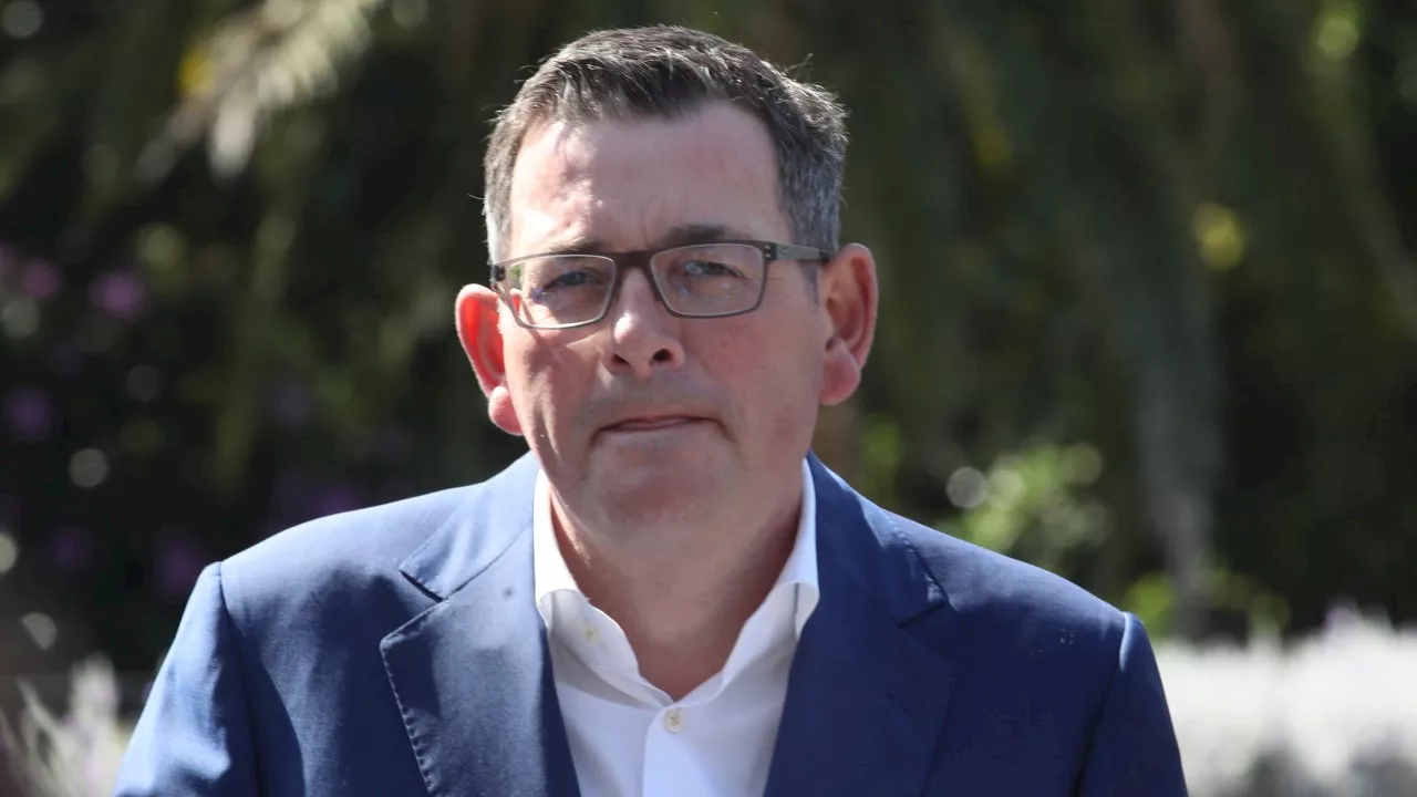 Expert review into Dan Andrews car crash alleges ‘overt cover up’ by Victoria Police