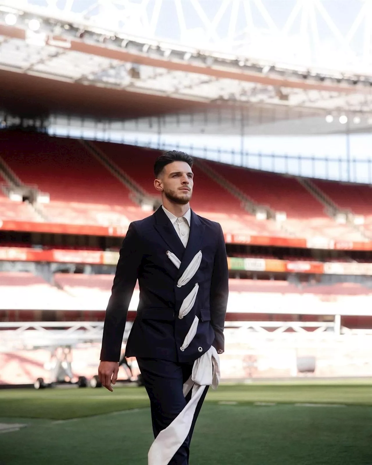 Arsenal Star Steals Spotlight At Fashion Week