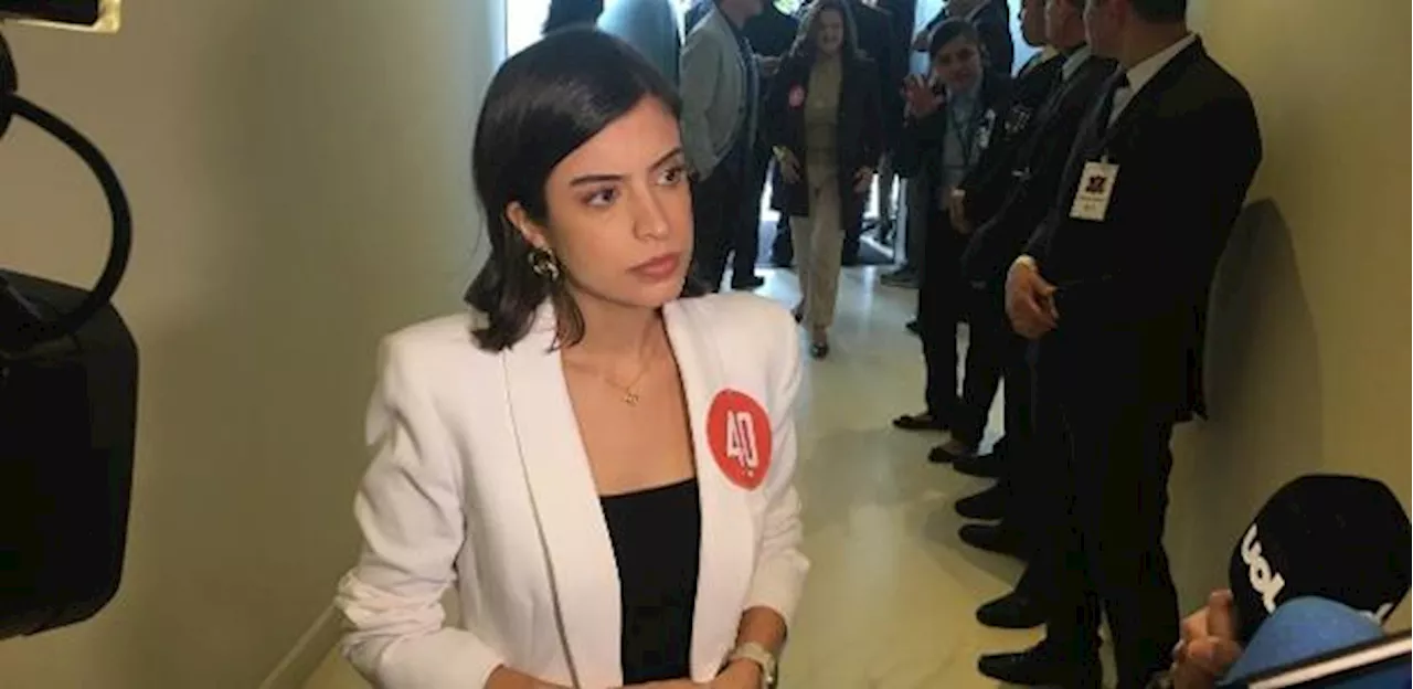 Marina insinua viagem suspeita de Tabata, e candidata responde: 'Delírio'