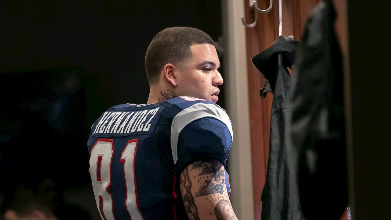 American Sports Story Compellingly Tracks the Rise and Fall of Aaron Hernandez