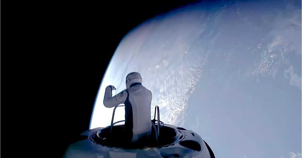 SpaceX's Polaris Dawn Mission Makes History With First Private Spacewalk
