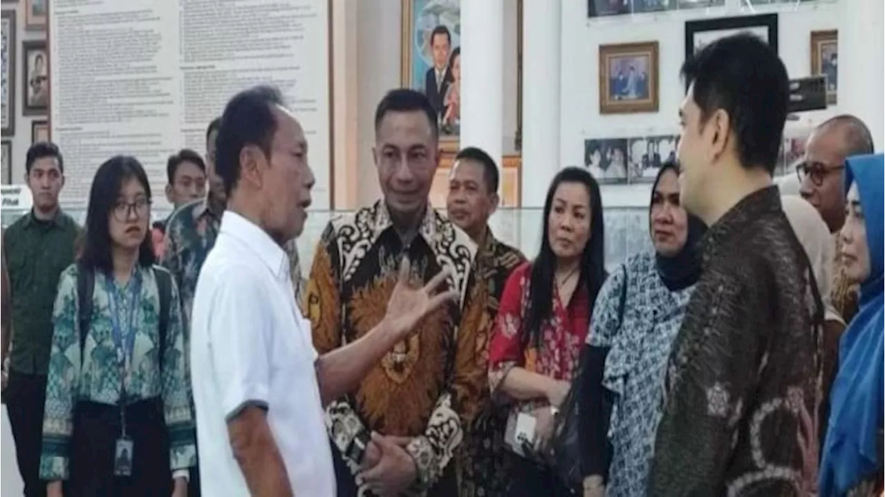 Sambangi Sutiyoso, Dharma-Kun Diajak Keliling Museum Bang Yos