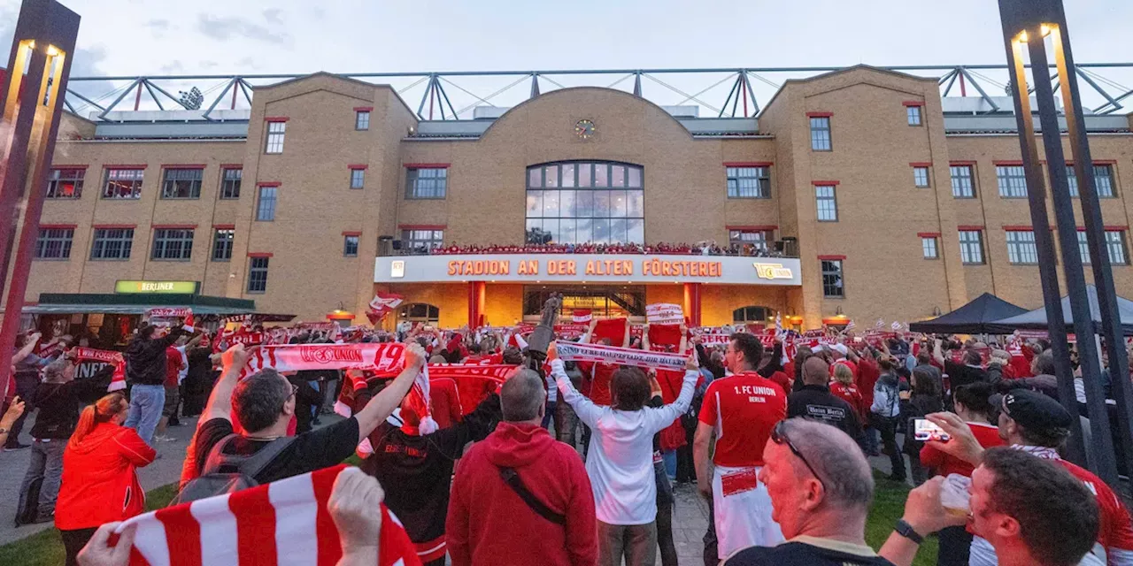 Prachtig gebaar: Union Berlin-fans zamelen geld in voor keeper na beenamputatie