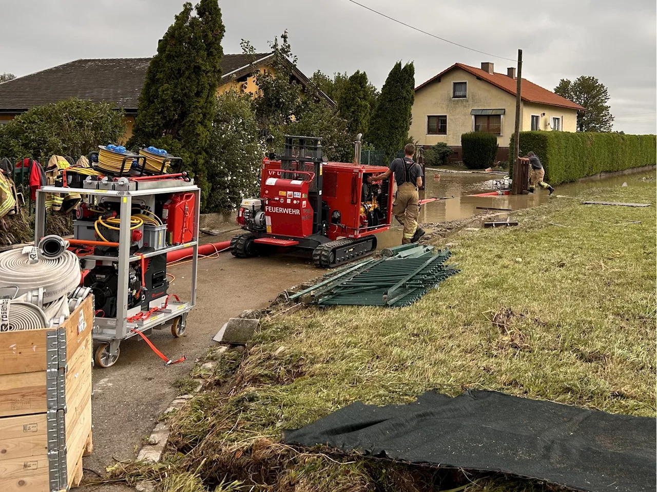 Vorarlberger Feuerwehren unterstützen weiterhin bei Hochwasser-Einsätzen