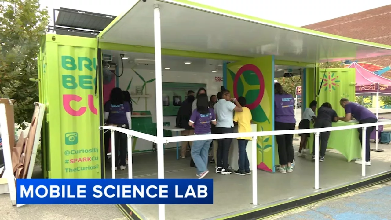 'Abbott Elementary' sets up Curiosity Cube in Philadelphia to engage kids in STEM