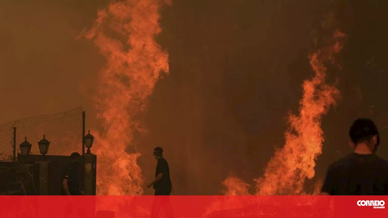 Cerca de 6.200 operacionais combatiam 163 fogos às às 00h00