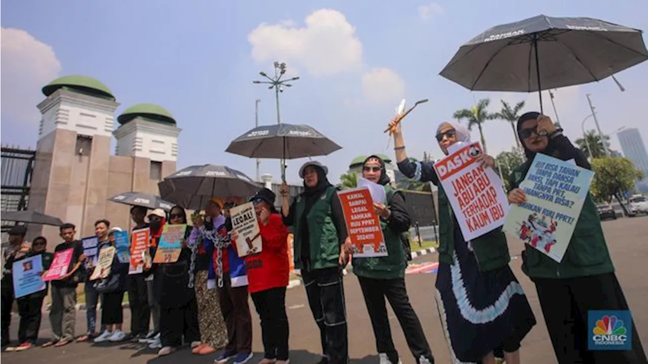 Ramai-Ramai Pekerja Rumah Tangga Gruduk DPR RI, Tuntut Apa?