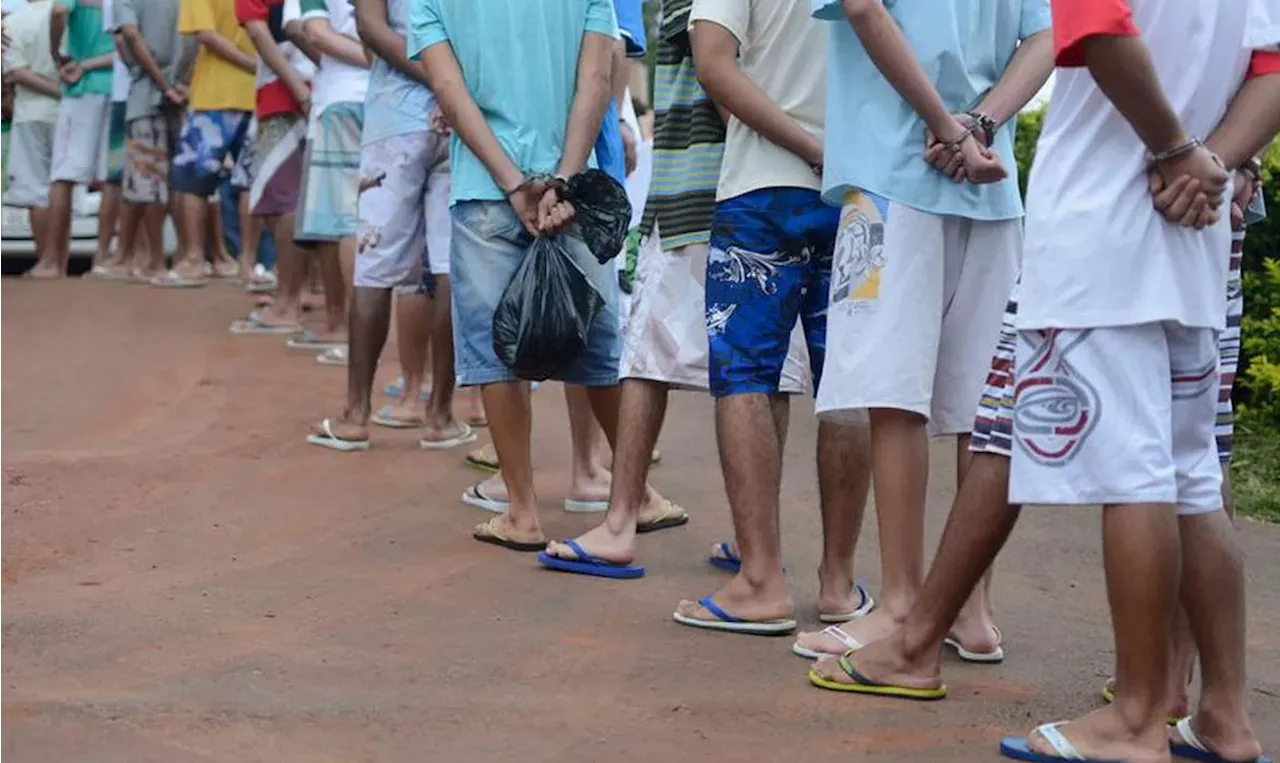 PM prende 157 detentos no primeiro dia de saidinha em SP