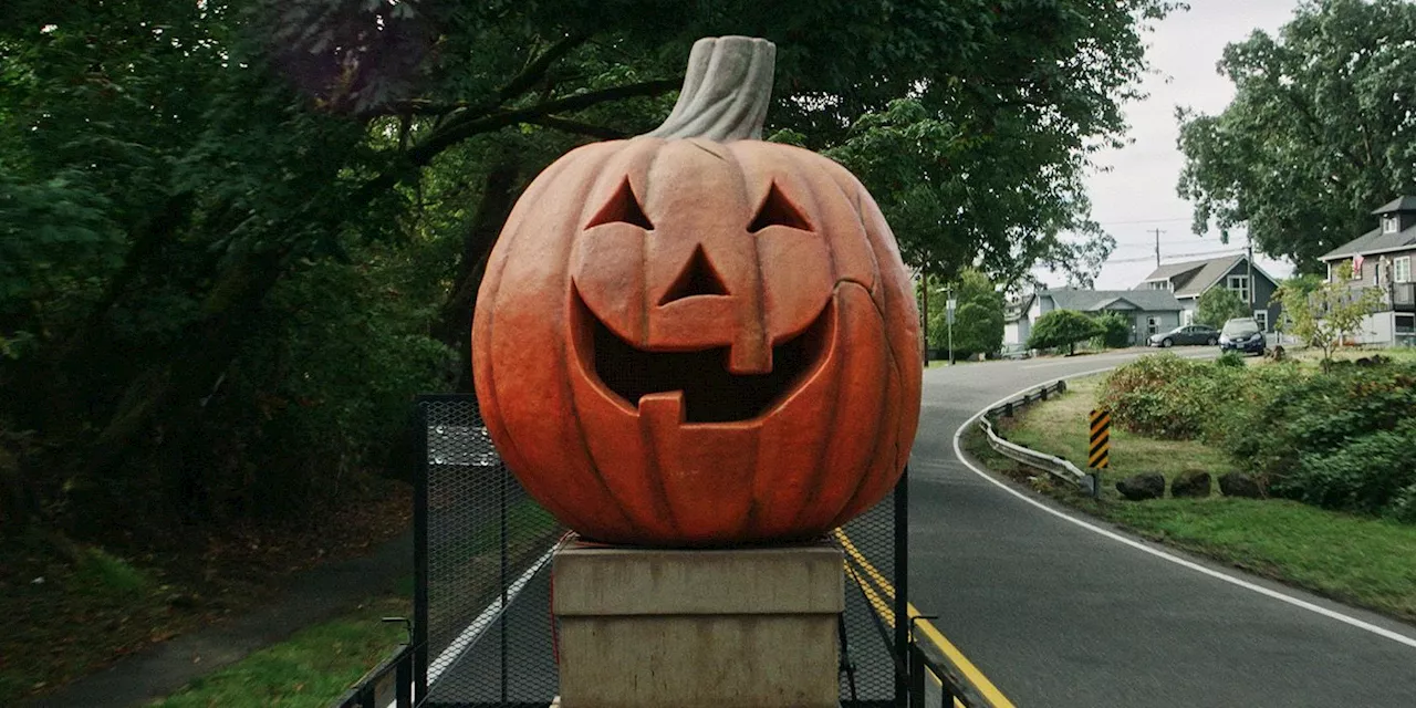 ‘The Spirit of Halloweentown’ Trailer Welcomes Fans Back to the Cromwell’s Hometown [Exclusive]