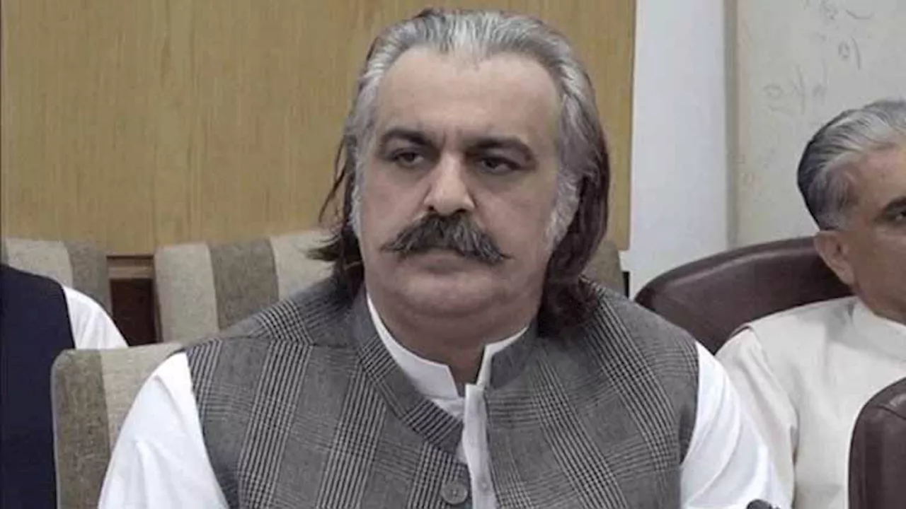 KP CM defends Afghan diplomat's disrespect for national anthem