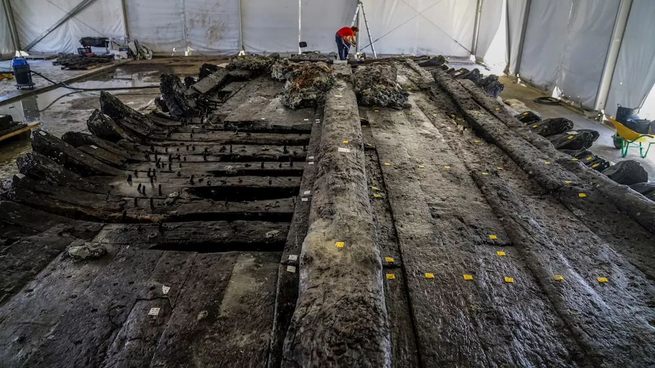 Un galeón del siglo XVII resurge en Cádiz para revelar secretos del pasado