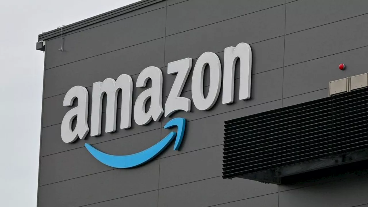 Amazon raises employee wages to $22 an hour, includes free Prime subscription