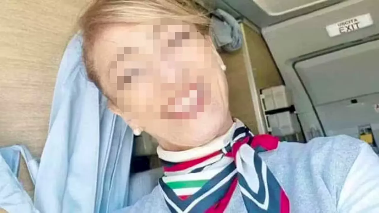  Stewardess bricht vor Augen der Passagiere tot zusammen