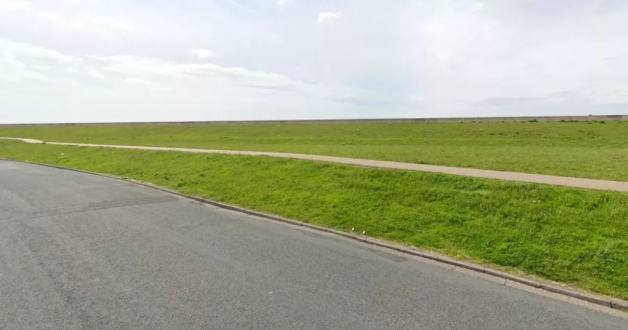 Woman with young child attacked on Lancs sea front as she walked her dogs