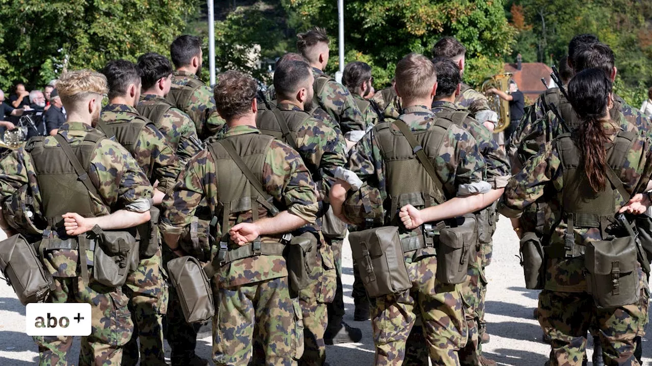 Die Armee braucht mehr Geld: Jetzt bittet die SVP die Ausländer zur Kasse