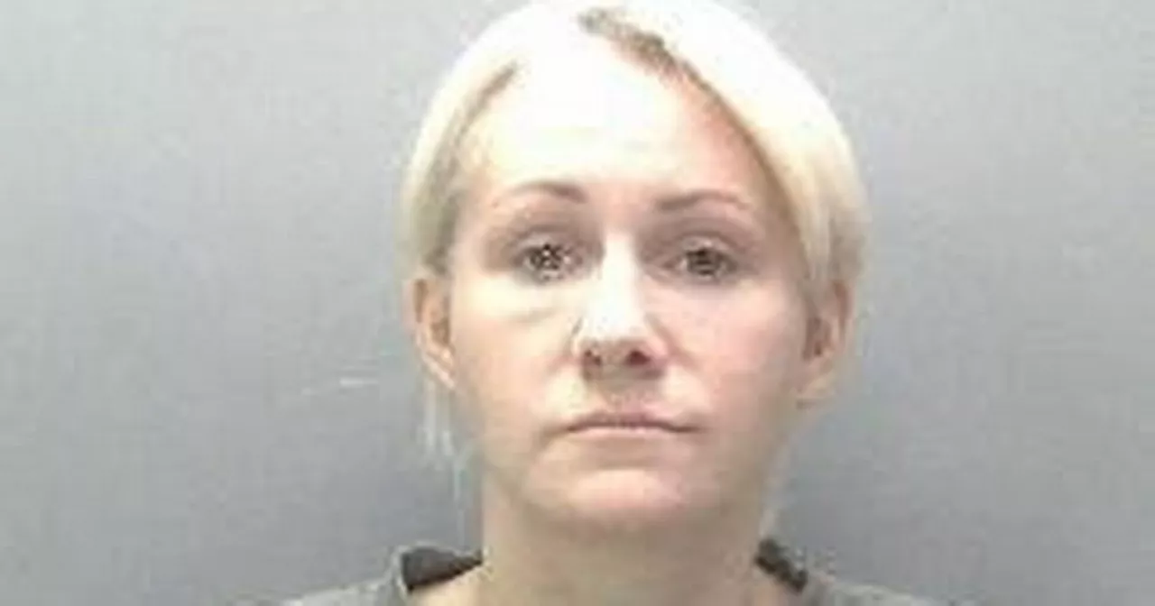 Prison officer's secret relationship with inmate exposed when cops saw her phone