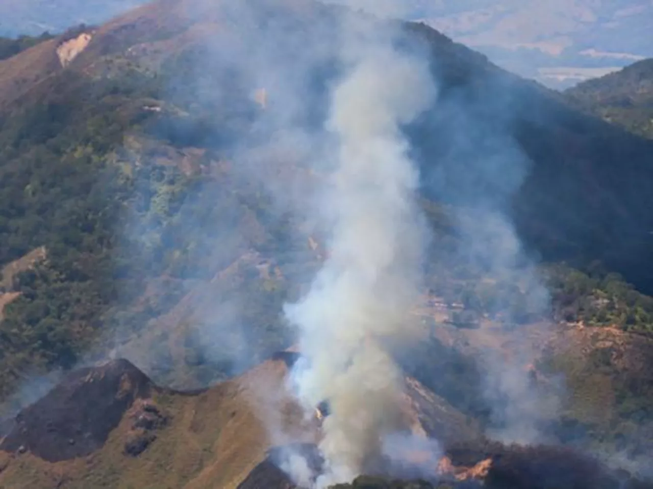 En qué consiste la idea de la UNGRD de apagar incendios forestales con fuego técnico