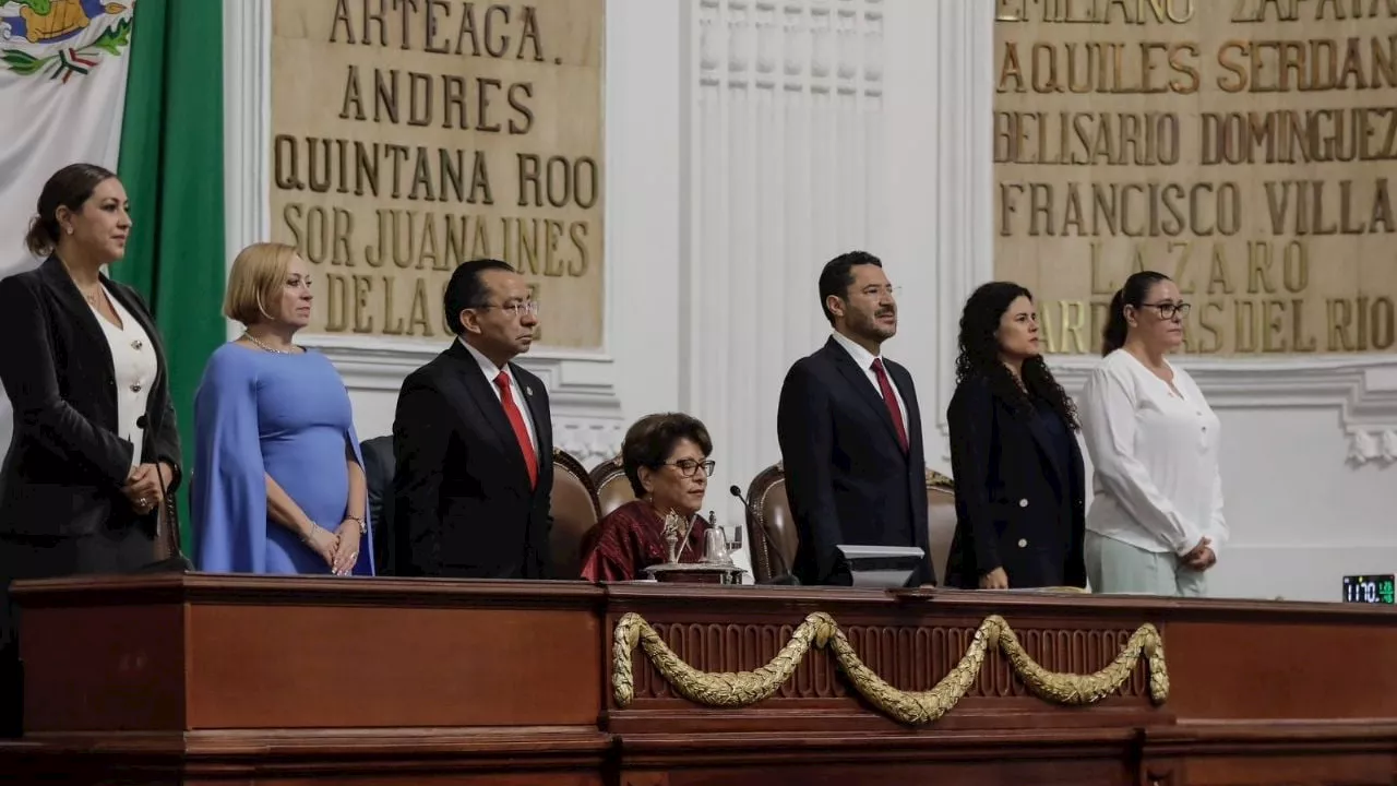 Último informe de Batres, entre alabanzas de Morena y reproches de la oposición