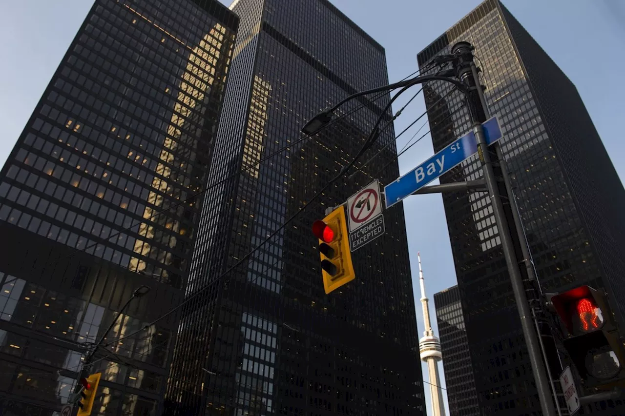 S&P/TSX composite down, U.S. stock markets also lower after Fed cuts interest rates