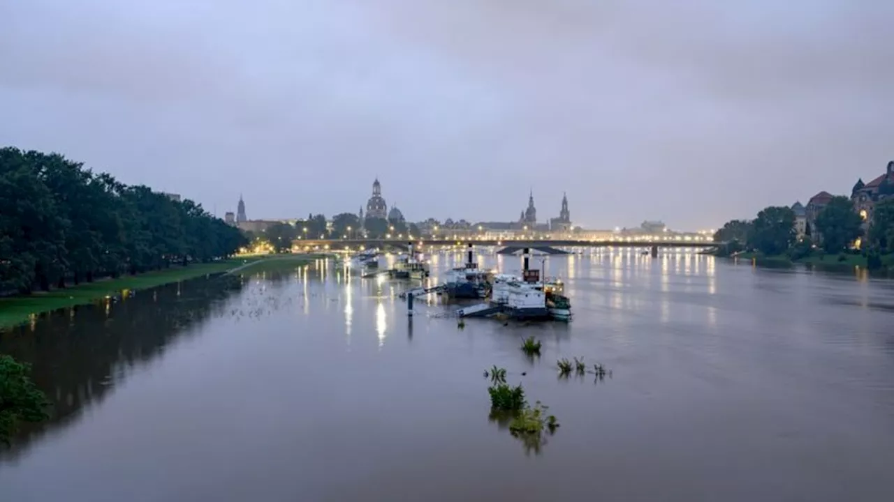 Hochwasser: Pegelstand der Elbe in Dresden kurz vor nächster Alarmstufe