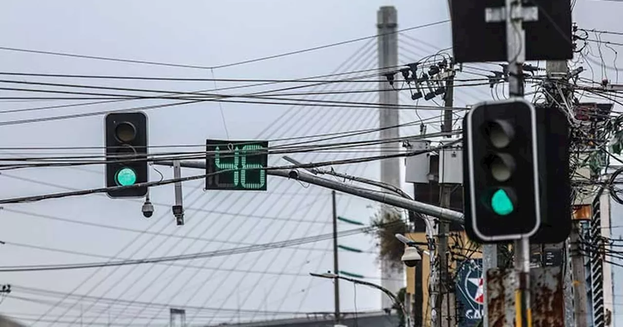 Why Cebu City's ‘advanced’ traffic light system isn’t so advanced?