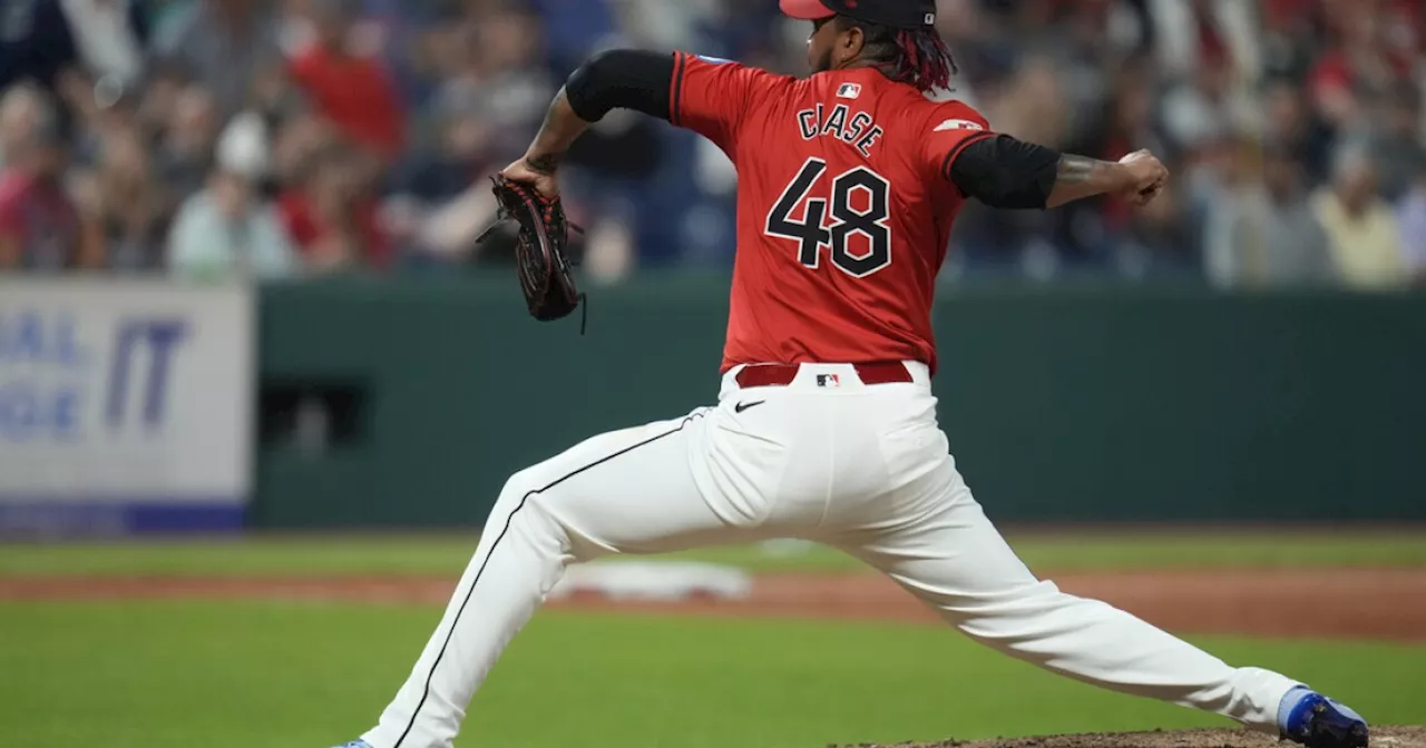 Willi Castro hits a 2-run homer, Twins down Guardians 4-1 to stay locked into AL wild-card spot