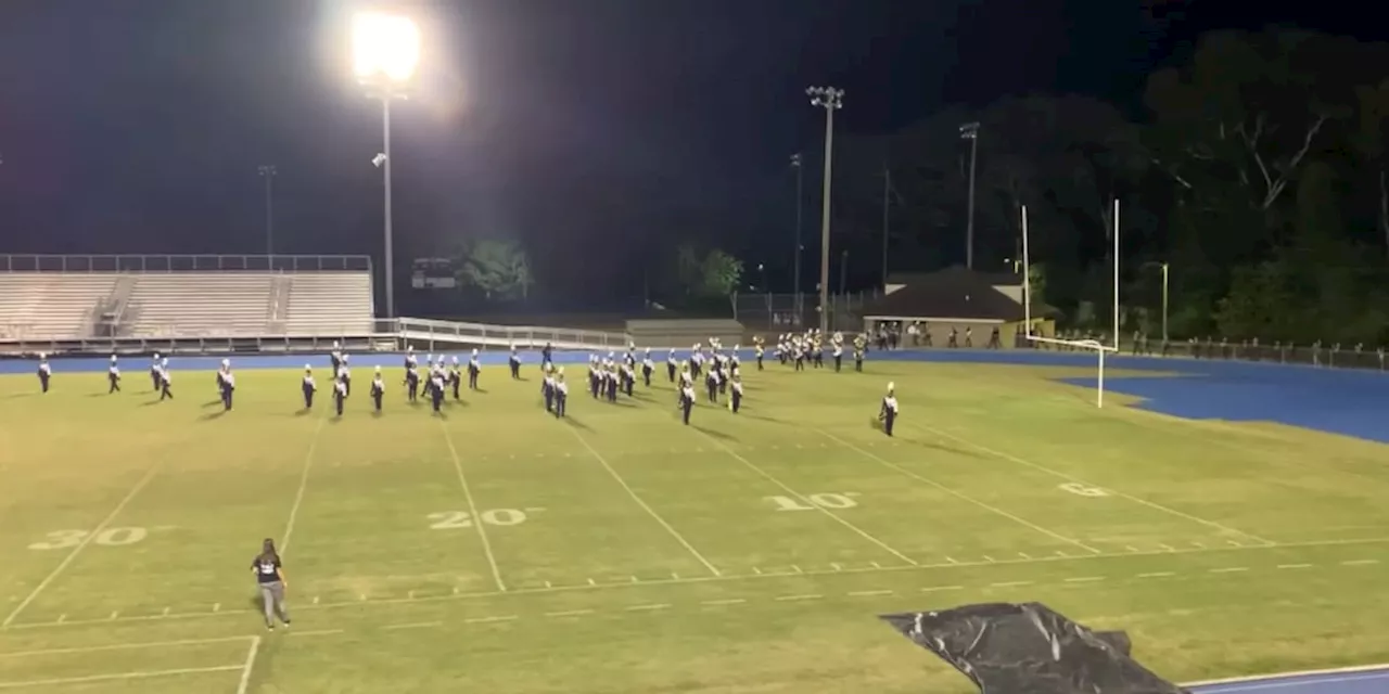 Standing ovation: Apalachee High School marching band performs for the first time since deadly shooting