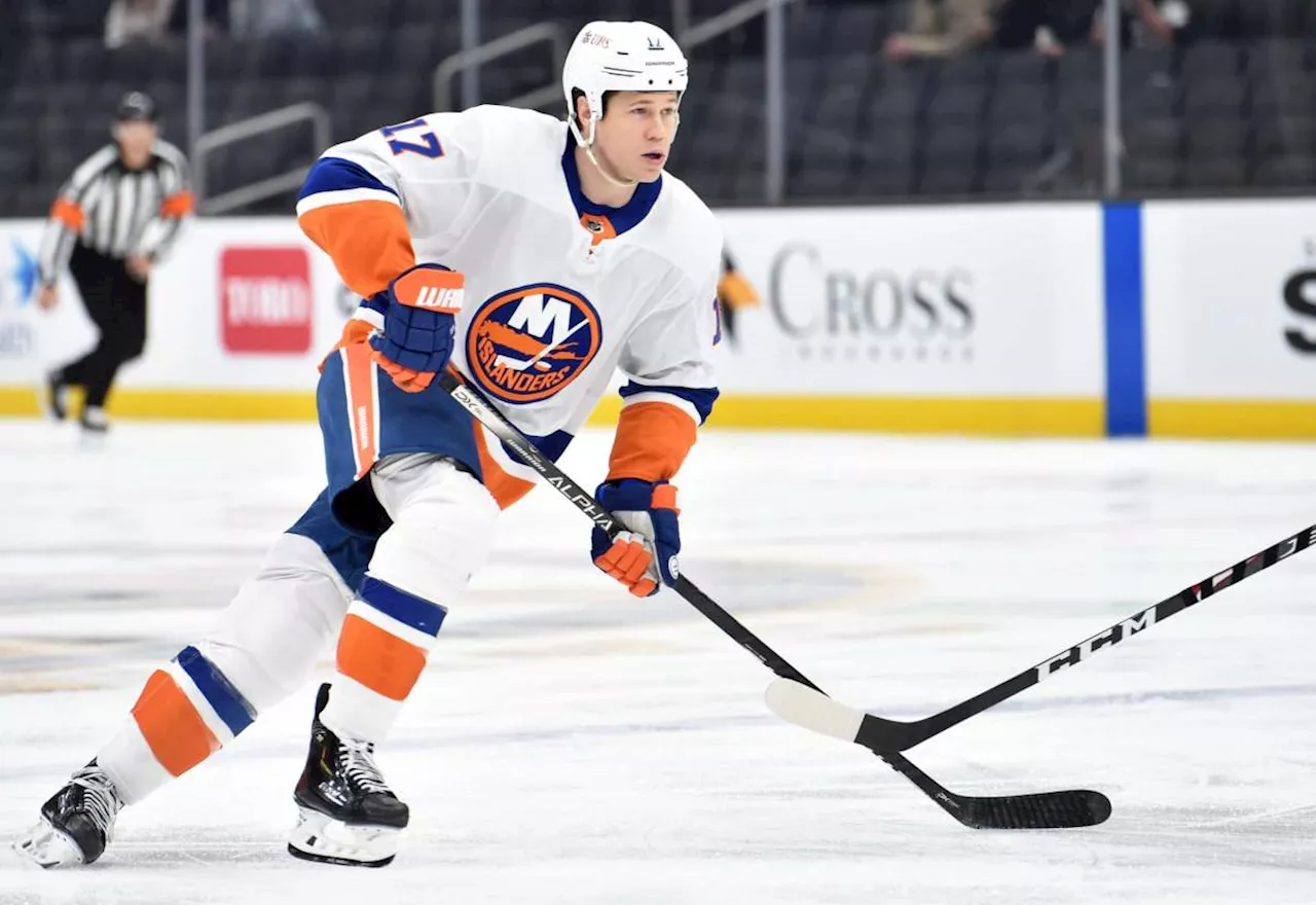 Islanders' Matt Martin in unknown territory at training camp with PTO