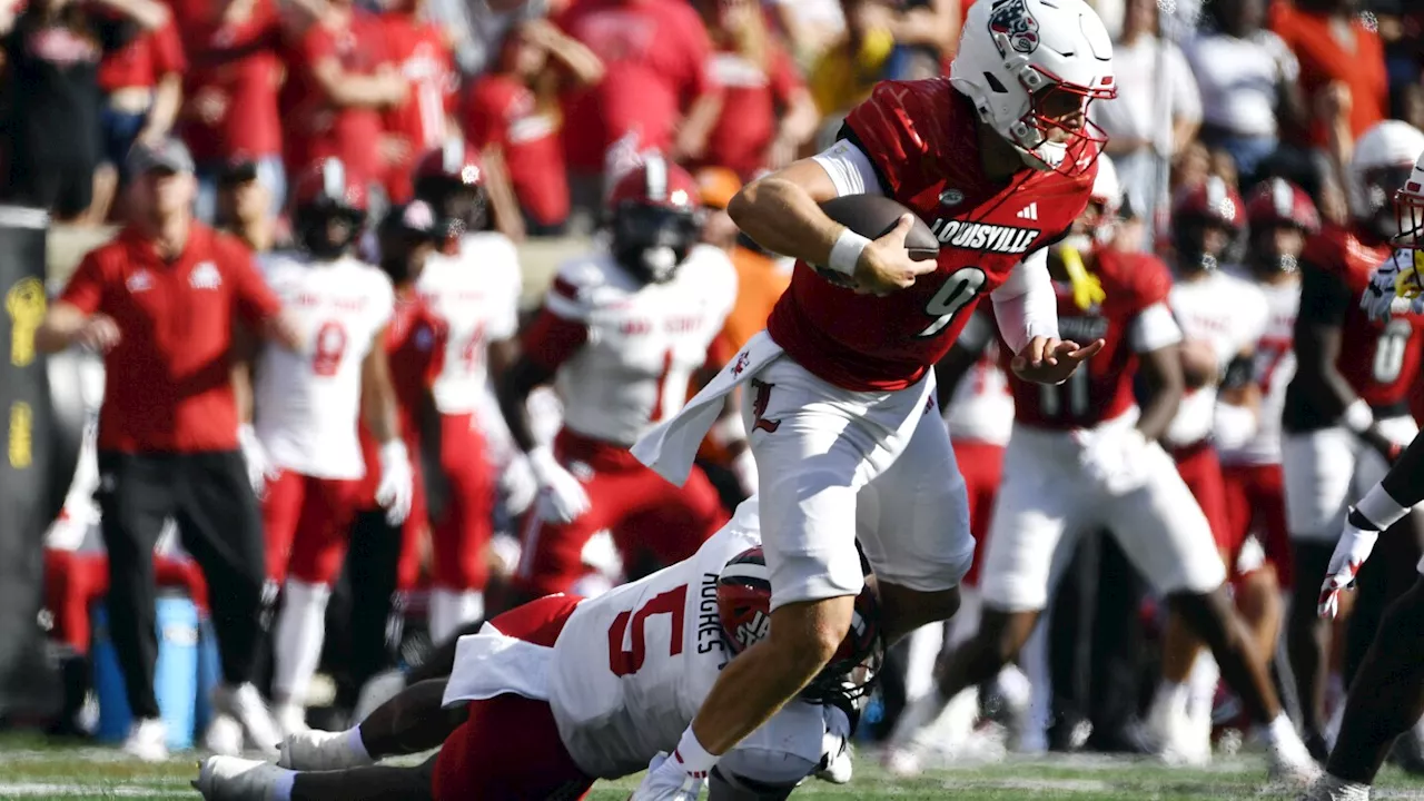 No. 19 Louisville hosts Georgia Tech, aims to avoid becoming Yellow Jackets' latest ACC upset victim