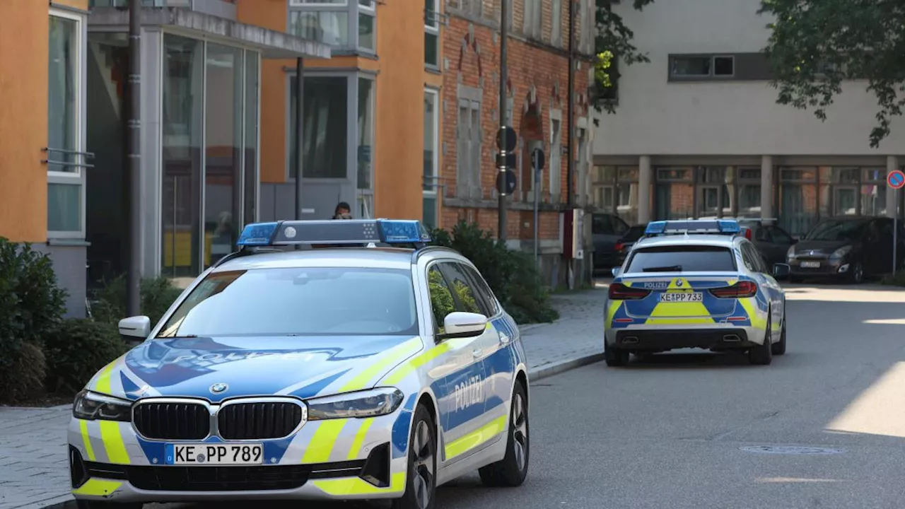 Neu-Ulm: Größerer Polizeieinsatz in Neu-Ulm: Zwei Männer streiten, dann fällt ein Schuss