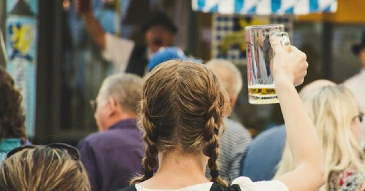 High Security and Metal Detectors at Germany’s Oktoberfest After Knife Attack