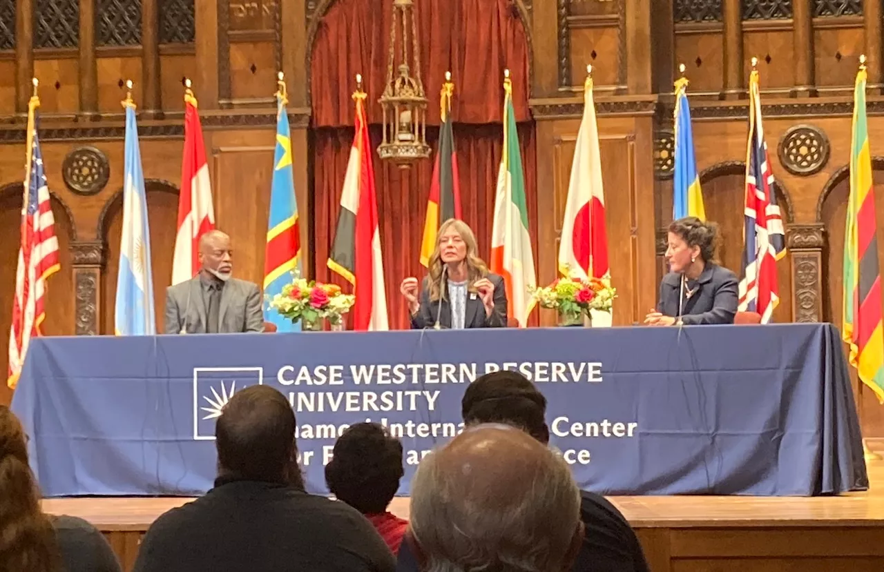 Dr. Amy Acton, LeVar Burton discuss health care distrust, misinformation at CWRU symposium