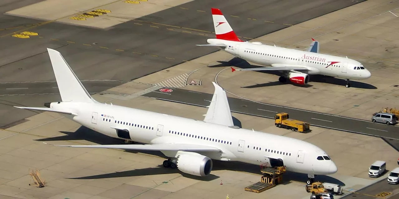 Reisen: OE-LPL bekommt Farbe : Austrian Airlines’ erste Boeing 787 ist jetzt (fast) eine richtige Österreicherin