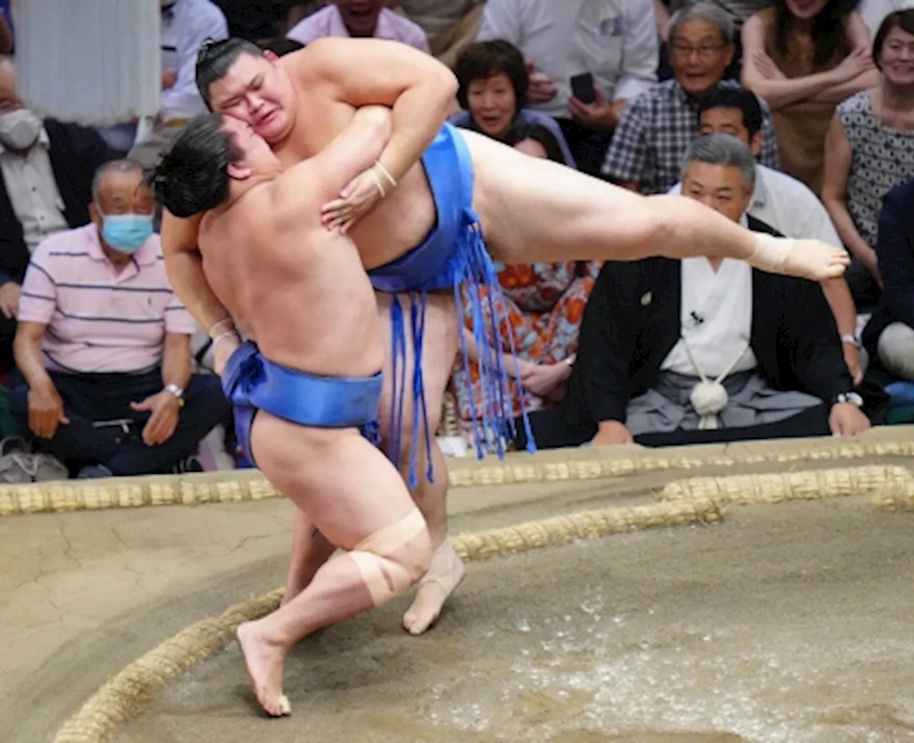 大の里 最速大関目前で…無敗連勝11でストップ「詰めの甘さが出た」