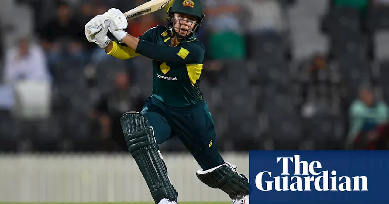 Phoebe Litchfield rescues Australia and secures T20 win over New Zealand