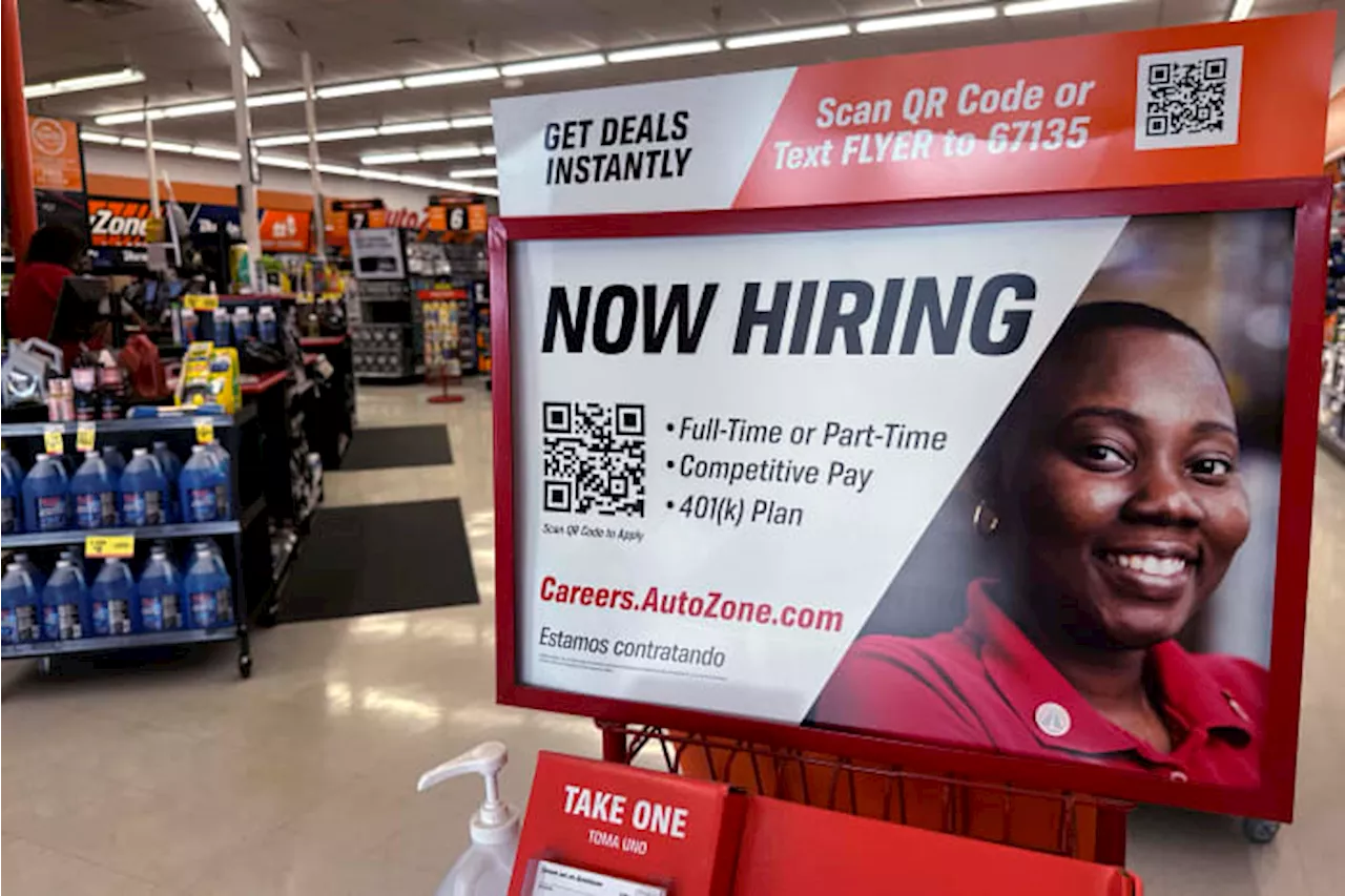 Weekly applications for US jobless benefits fall to the lowest level in 4 months