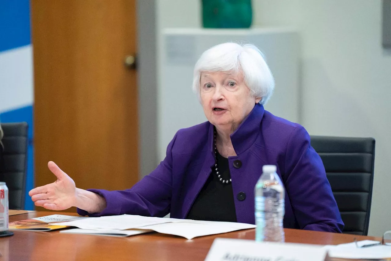 La baisse des taux de la Fed, «signal très positif» sur la santé de l'économie, selon Yellen