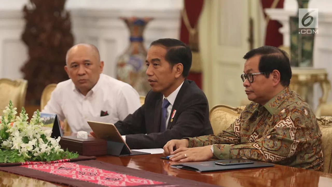 Jokowi Sebut Seskab Definitif Pengganti Pramono Anung Masih dalam Proses