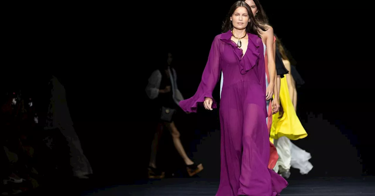 Laetitia Casta, la surprise du défilé Twinset à la Fashion Week de Milan