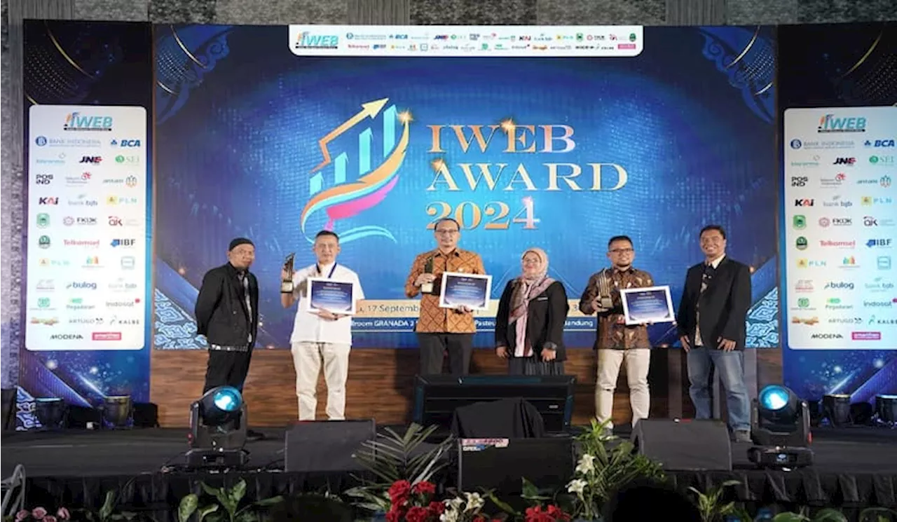 Bank bjb Dapatkan Penghargaan Pengembangan UMKM Terbaik di IWEB Award 2024