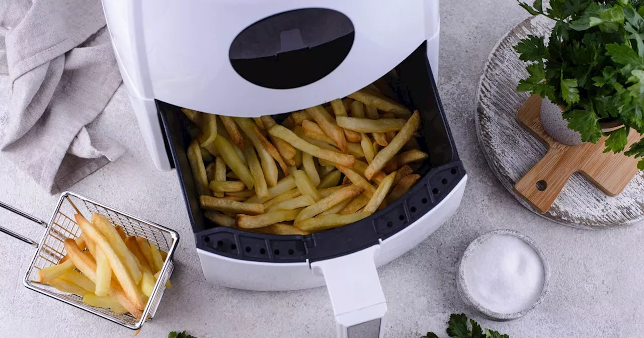 Air fryer expert warns people are making a 'common mistake' with kitchen gadget