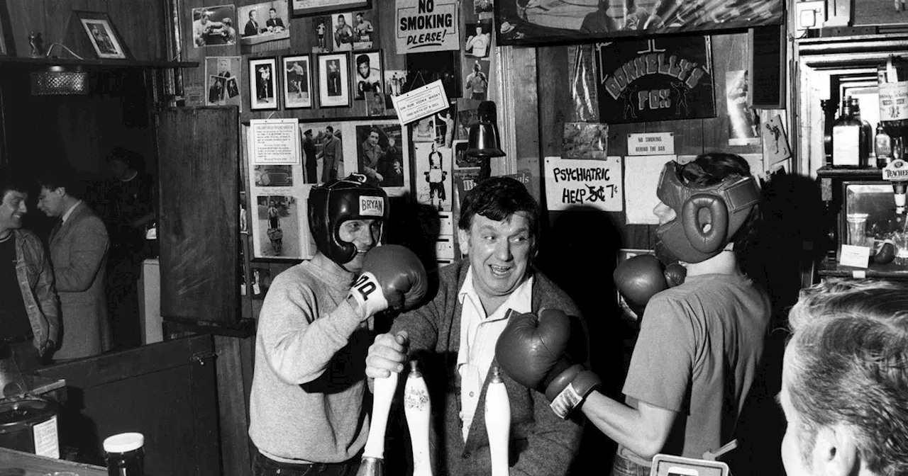 Brilliant photos of Manchester's pubs as we remember them in the 1980s