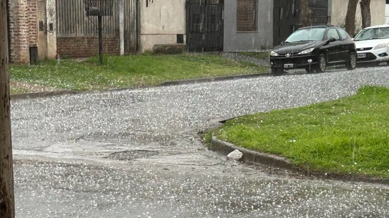 Videos del granizo de Buenos Aires: cómo seguirá el tiempo en el AMBA