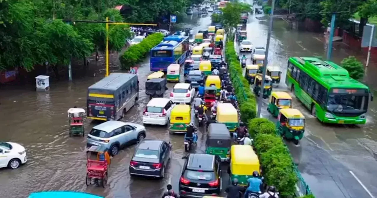 बीच रास्ते में सवारियां चढ़ाने पर सख्त एक्शन, जब्त होंगी बसें, दिल्ली में सतर्क रहें ड्राइवर