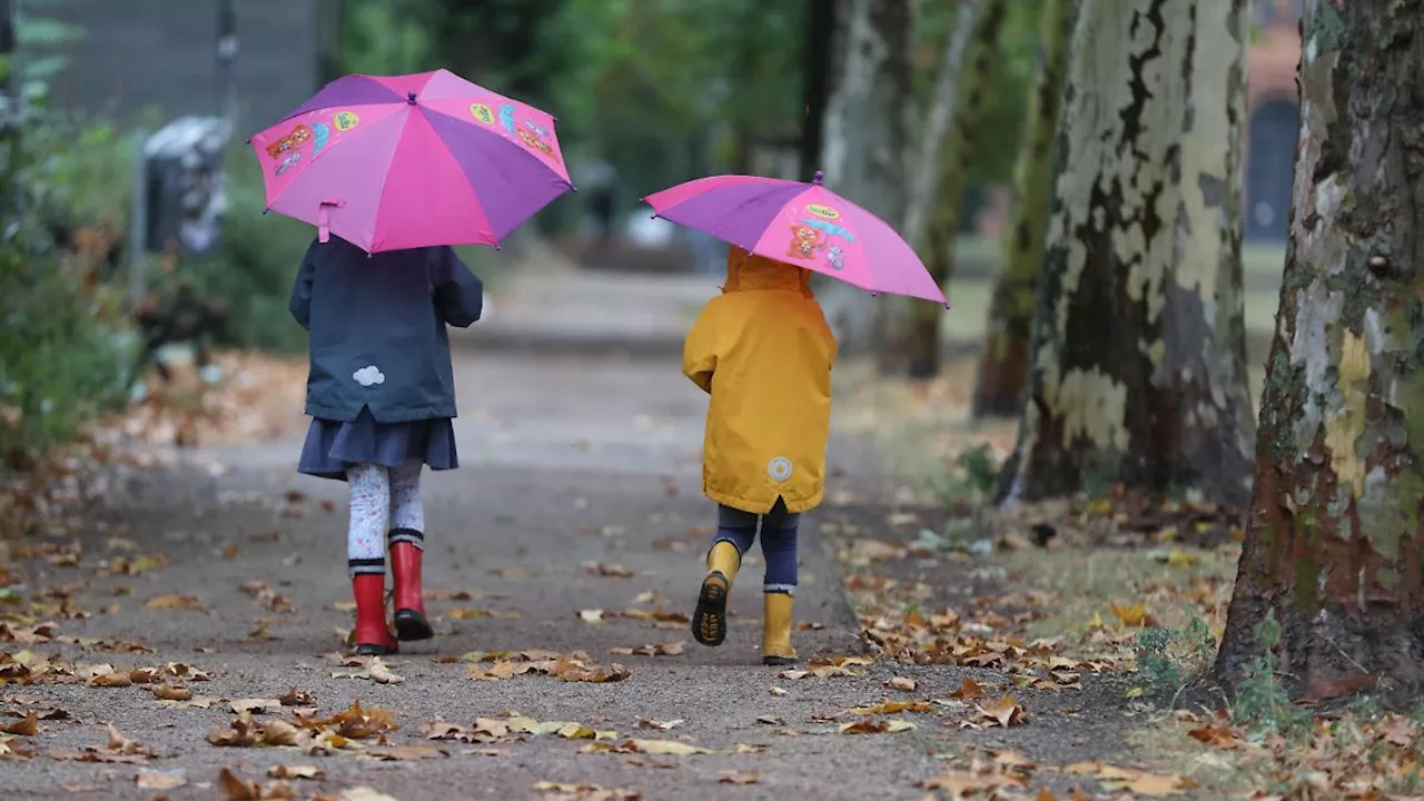 Temperaturen fallen deutlich: Es wird unaufhaltsam Herbst - erste Schauer und Gewitter