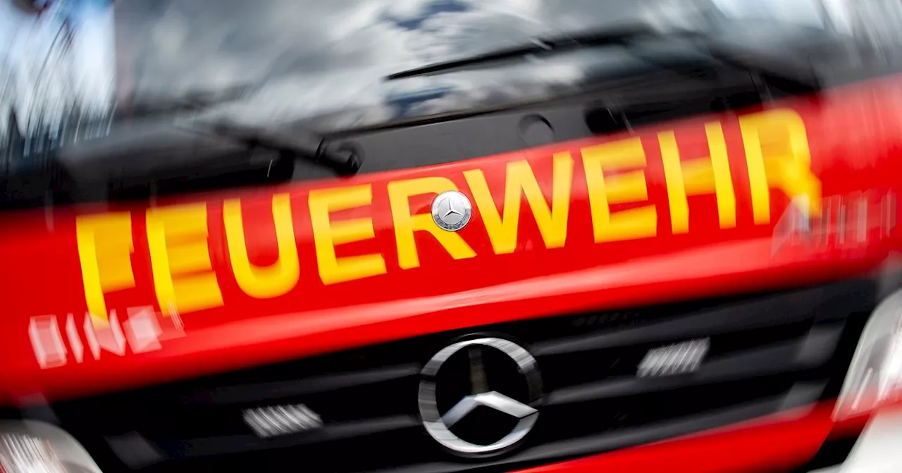 Ein Großbrand in der Nacht, Straße wird freigegeben und Ahlers erweitert Sortiment