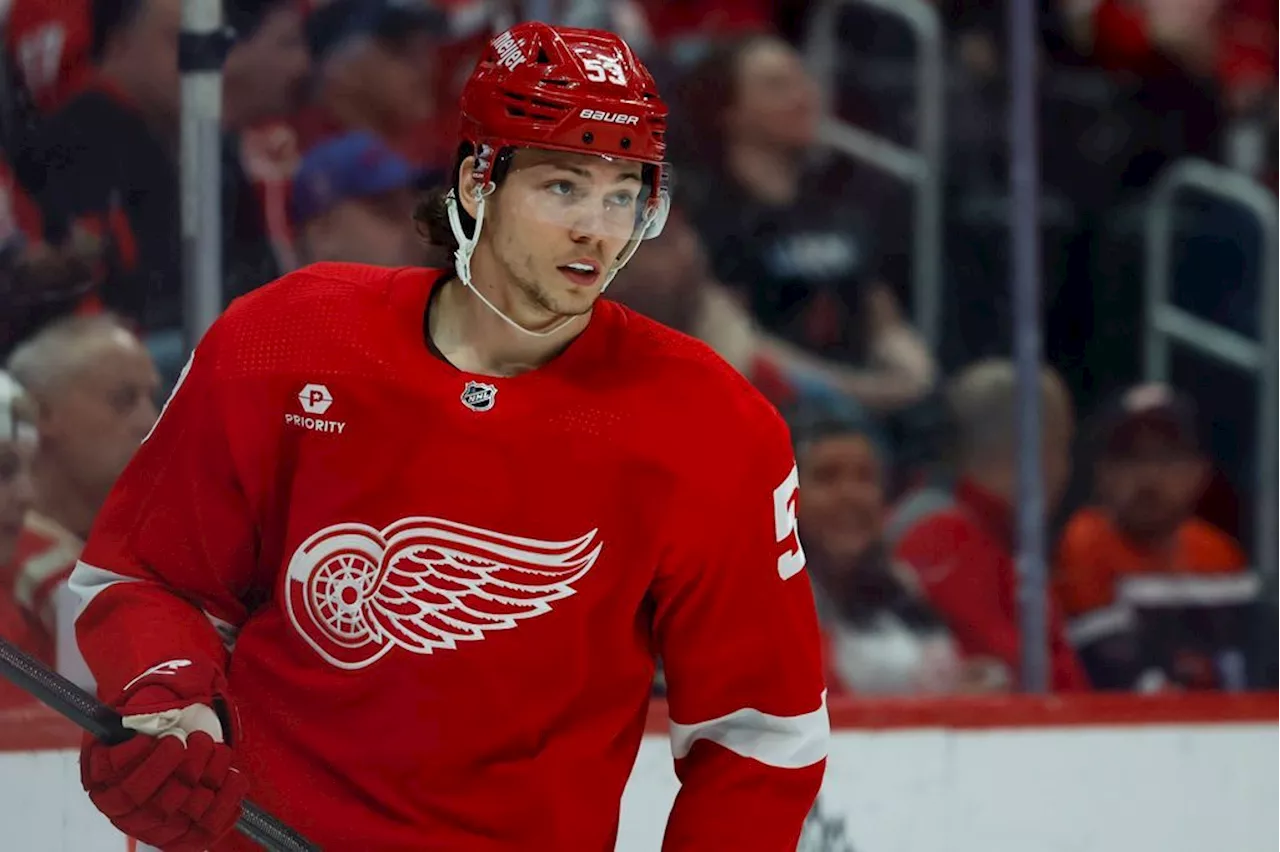 NHL: Mega-Vertrag! Moritz Seider verlängert bei den Detroit Red Wings