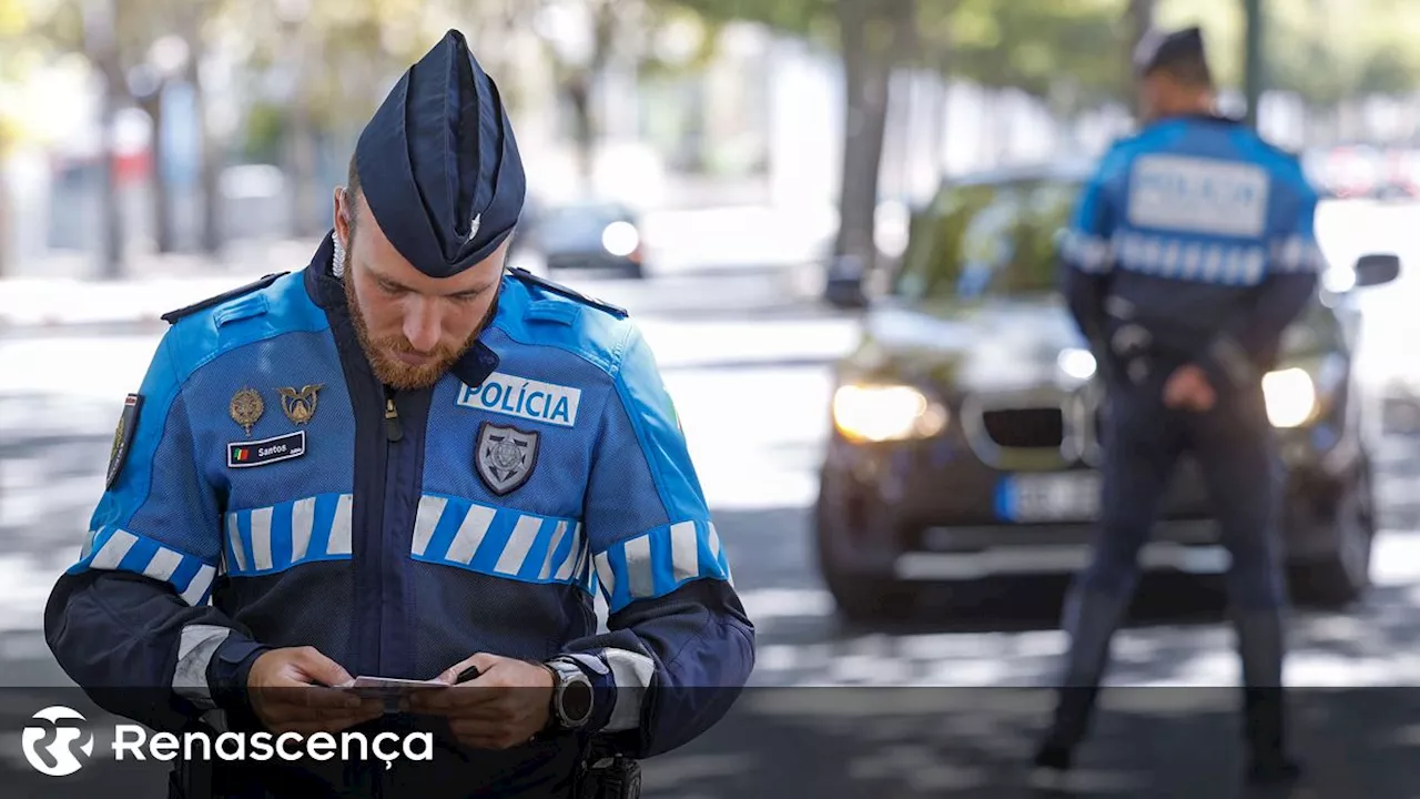 Jovem com arma junto a escola entrega-se à PSP de Benfica