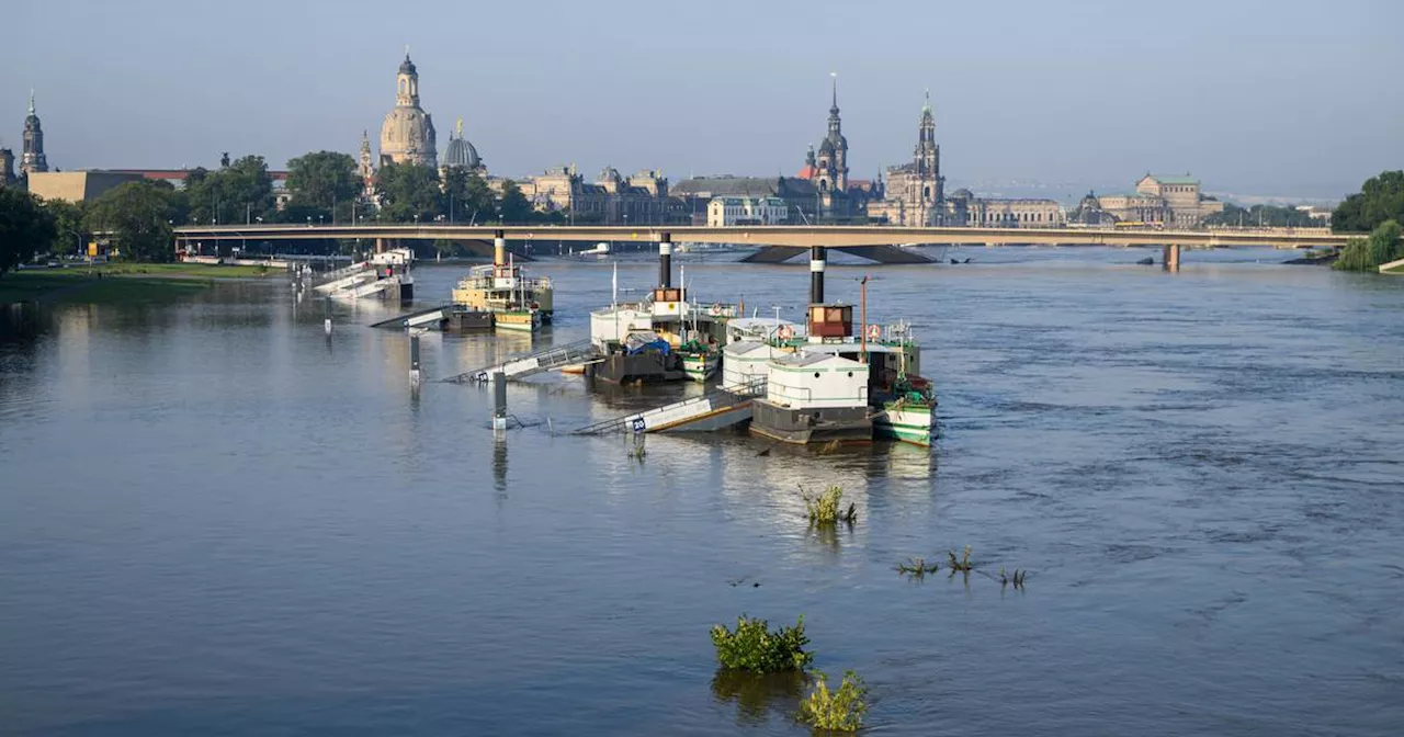 Hochwasser: Pegelstände gehen langsam zurück – Von der Leyen verspricht Millionenhilfe